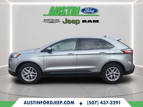Certified 2024 Ford Edge SEL image 4