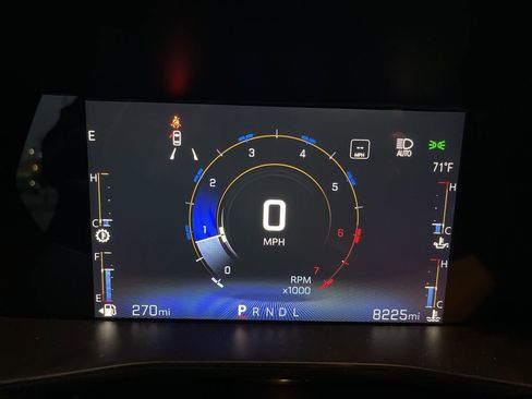 Used 2023 Chevrolet Colorado LT w/ LT Convenience Package III image 22