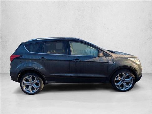 Used 2019 Ford Escape Titanium w/ U9j03 - Titanium Tow Package image 4
