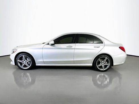 Used 2015 Mercedes-Benz C 300 4MATIC Sedan image 4