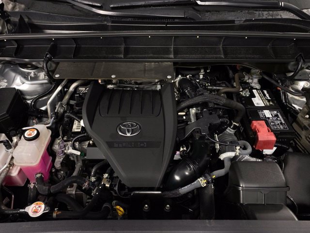 Used 2023 Toyota Highlander XLE FWD image 13