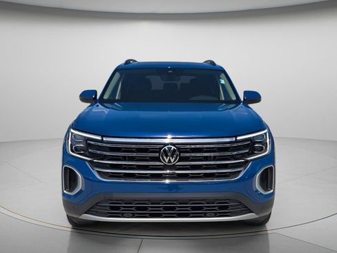 Certified 2026 Volkswagen Atlas SE w/ Panoramic Sunroof Package FWD image 5