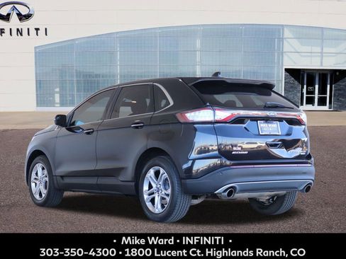 Used 2017 Ford Edge Titanium image 3