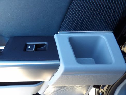 Used 2023 Ford F250 Limited w/ FX4 Off-Road Package image 35