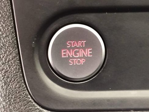 Used 2014 Volkswagen Tiguan SE AWD/4WD image 29