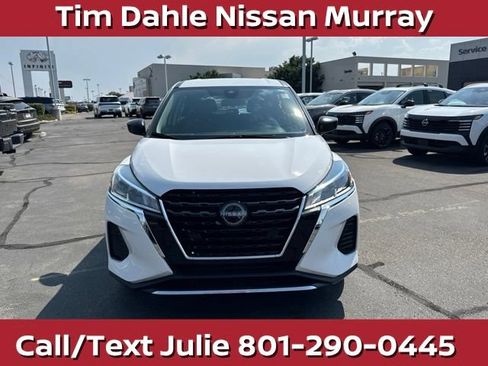 Used 2024 Nissan Kicks S FWD image 3