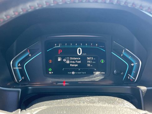 Used 2024 Honda Odyssey Sport image 10