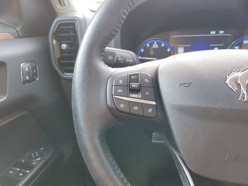 Used 2023 Ford Bronco Sport Outer Banks w/ Tech Package AWD/4WD image 19