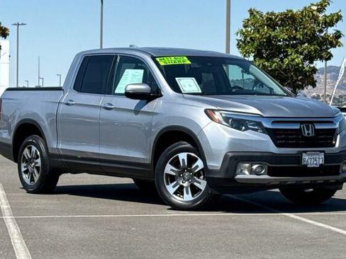 Used 2018 Honda Ridgeline RTL-E image 2