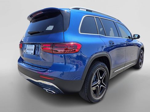 New 2026 Mercedes-Benz GLB 250 image 5