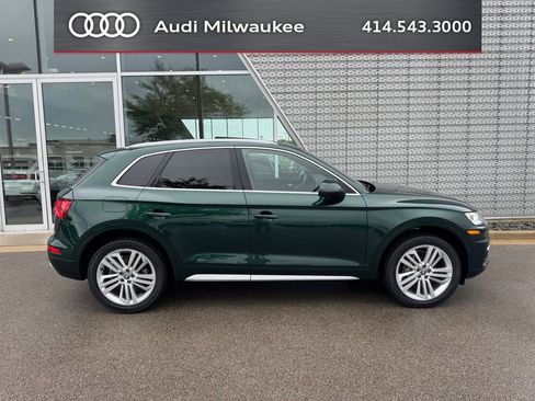 Used 2018 Audi Q5 Prestige w/ Prestige Package AWD/4WD image 3
