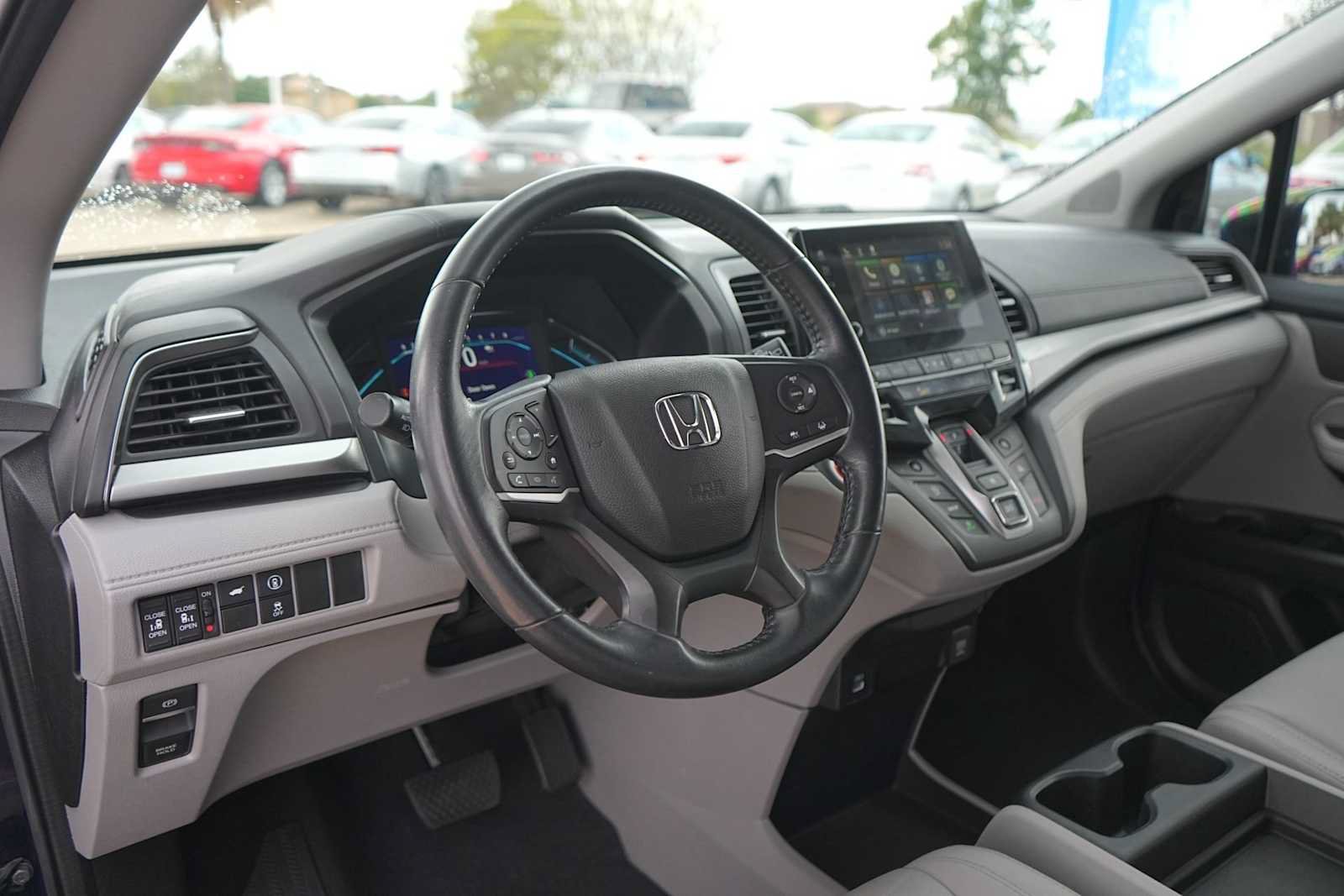 Used 2021 Honda Odyssey EX-L image 2