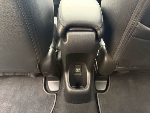 Used 2016 Honda HR-V EX-L image 11