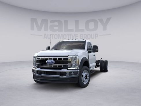 New 2026 Ford F600 4x4 Regular Cab Super Duty w/ XL Chrome Package image 2