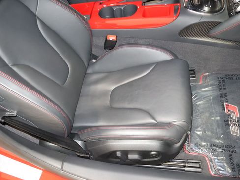 Used 2012 Audi R8 GT image 30