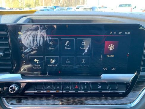 Used 2023 GMC Sierra 1500 Elevation image 25