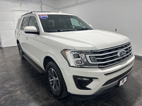 Used 2020 Ford Expedition XLT AWD/4WD image 3