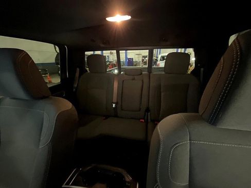 Used 2022 RAM 2500 Big Horn w/ Level C Equiment Group image 28