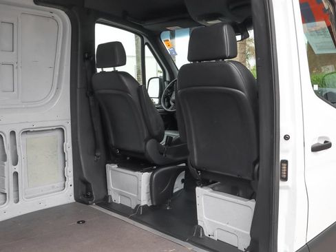Used 2025 Mercedes-Benz Sprinter 2500 image 12