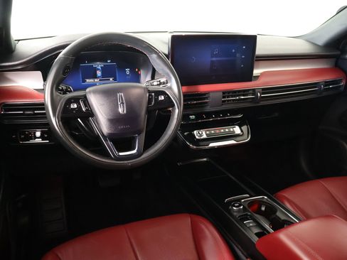 Used 2023 Lincoln Corsair Reserve w/ Jet Appearance Package AWD/4WD image 2