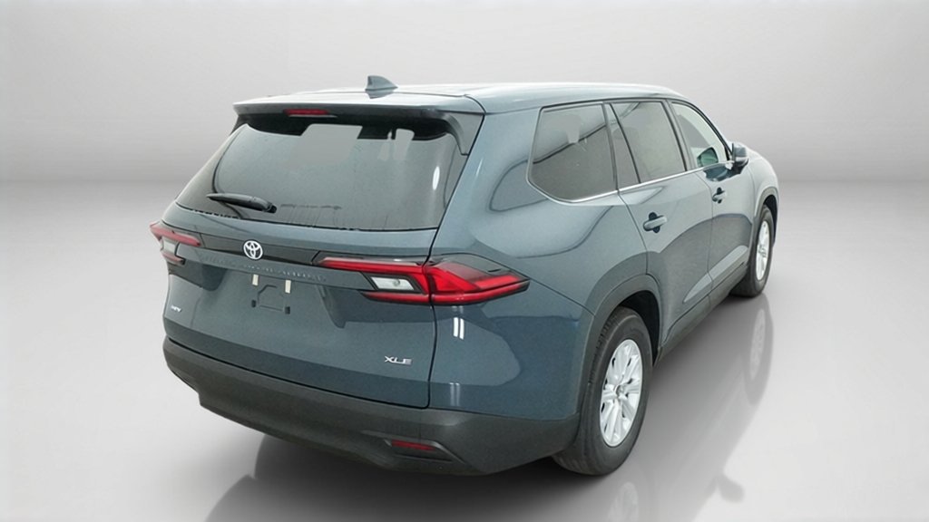 New 2026 Toyota Grand Highlander XLE FWD image 11