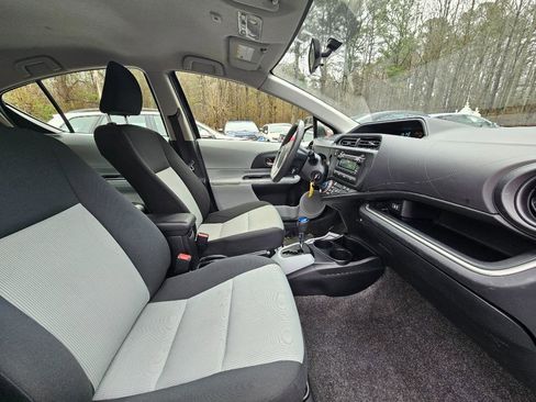 Used 2014 Toyota Prius C Two image 34