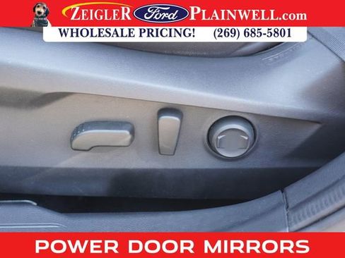 Used 2023 Subaru Outback Premium image 18