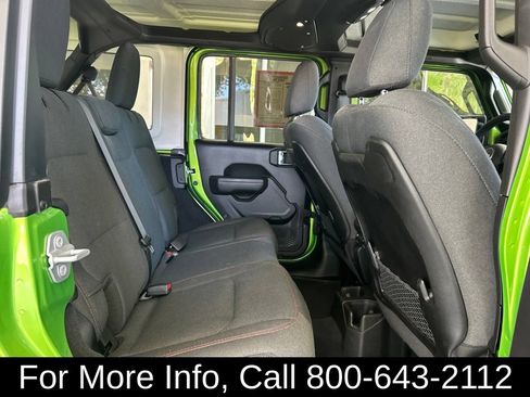 Used 2026 Jeep Wrangler Unlimited Rubicon AWD/4WD image 30
