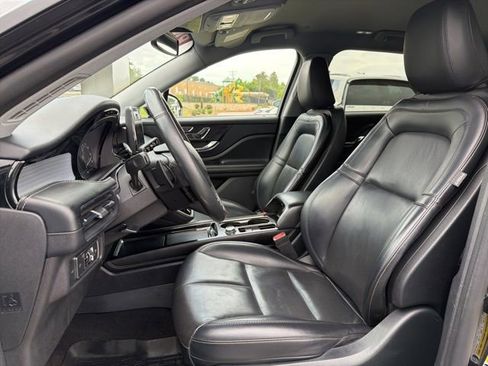 Used 2021 Lincoln Corsair AWD image 23
