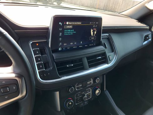 Used 2024 Chevrolet Tahoe Z71 w/ Z71 Off-Road Package image 21