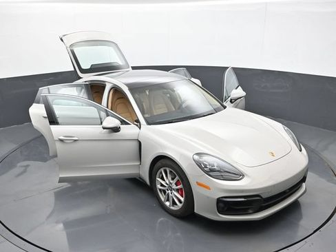 Certified 2023 Porsche Panamera 4S AWD/4WD image 33