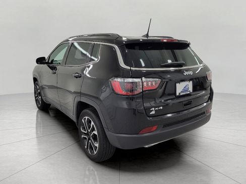 Used 2023 Jeep Compass Limited AWD/4WD image 20