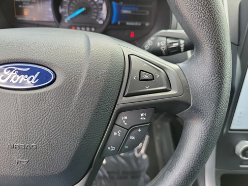 Used 2022 Ford Edge SE w/ Black Appearance Package AWD/4WD image 22