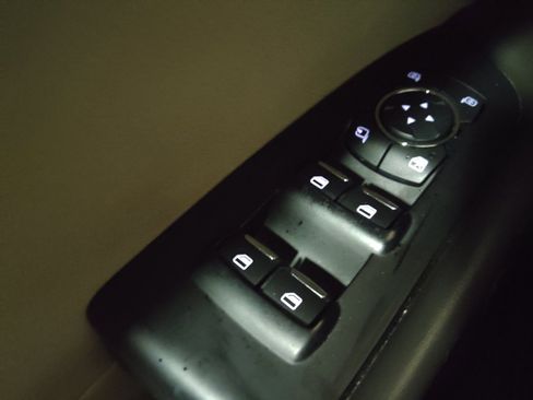 Used 2019 Lincoln Nautilus Reserve FWD image 27