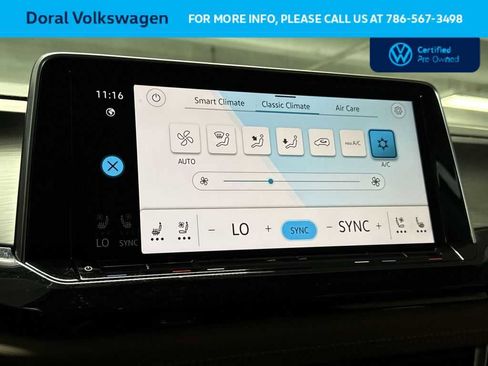 Certified 2024 Volkswagen Atlas Cross Sport SE w/ Panoramic Sunroof Package FWD image 20