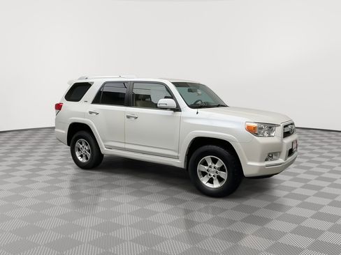 Used 2012 Toyota 4Runner SR5 w/ Premium Pkg AWD/4WD image 39