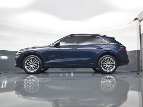 Used 2022 Genesis GV70 3.5T Sport w/ Sport Advanced Package image 20