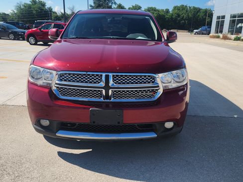 Used 2013 Dodge Durango Crew AWD/4WD image 2