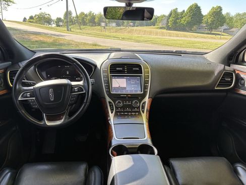 Used 2020 Lincoln Nautilus Reserve w/ Equipment Group 201A AWD/4WD image 17