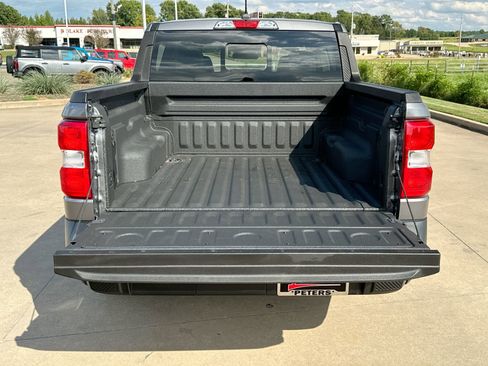 Used 2022 Ford Maverick Lariat image 22