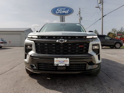 Used 2025 Chevrolet Traverse RS