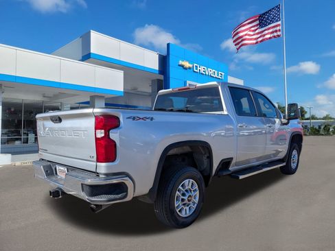 Used 2021 Chevrolet Silverado 2500 LT image 4