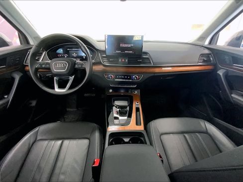 Used 2023 Audi Q5 2.0T Premium Plus w/ Premium Plus Package AWD/4WD image 8