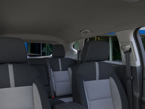 New 2025 Chevrolet Blazer LT w/ Convenience Package image 24