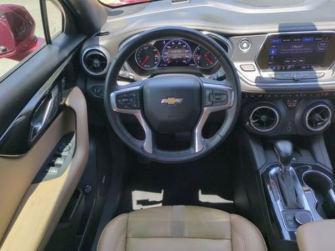 Used 2019 Chevrolet Blazer Premier w/ Driver Confidence II Package FWD image 18