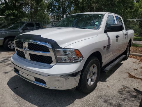 Used 2020 RAM 1500 Tradesman w/ Chrome Plus Package RWD image 2