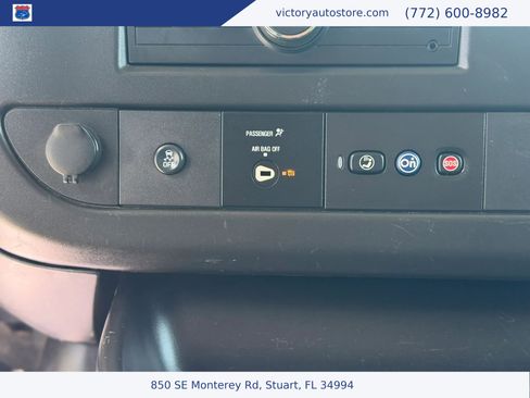 Used 2018 Chevrolet Express 3500 LT w/ LT Preferred Equipment Group RWD image 19