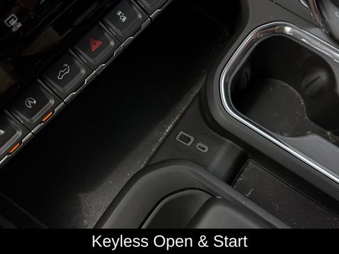 Used 2023 GMC Sierra 1500 Denali Ultimate image 26