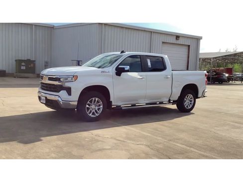 New 2026 Chevrolet Silverado 1500 LT w/ Z71 Off-Road Package image 4