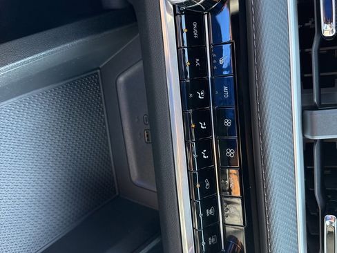 New 2026 Chevrolet Equinox LT w/ Convenience Package II image 22